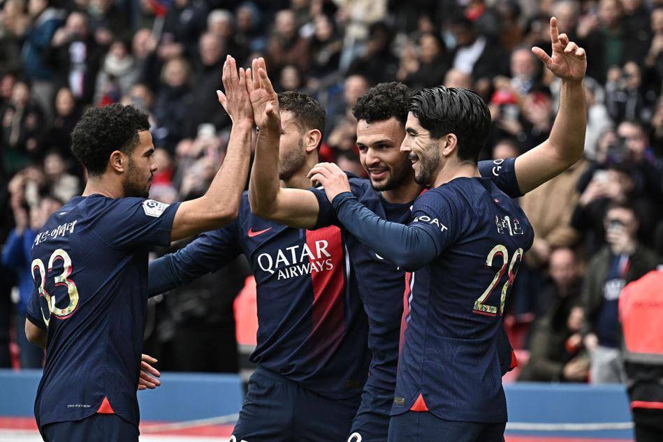 马卡：因伤阔别三个半月，伊斯科本轮西甲复出但出场时间待定（马卡：伊斯科因伤缺阵三个半月后本轮西甲复出，具体出场时间未定）