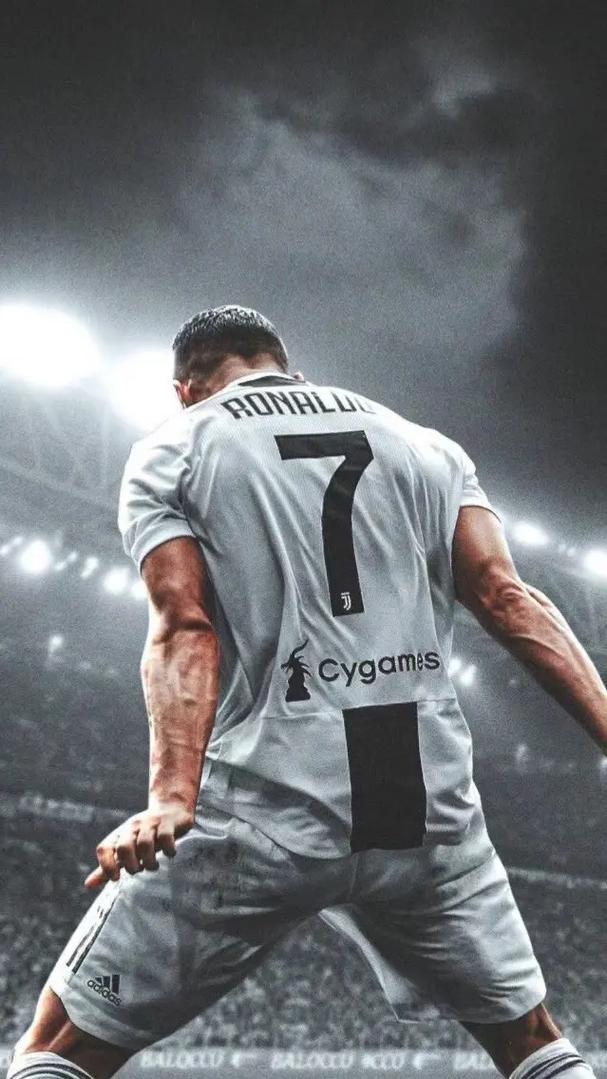 意杯战报：德容恩、帕萨利奇建功，亚特兰大4-0十人热那亚（意大利杯战报：德容恩、帕萨利奇破门，亚特兰大4-0大胜十人热那亚）